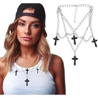 Collar de 4 cruces en capas estilo urbano
