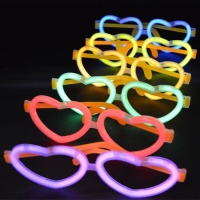 Gafas luminosas de corazón surtidas - 1 unidad