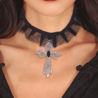 Collar de crucifijo