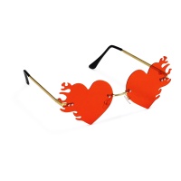 Gafas con forma de corazón con fuego sin marcos