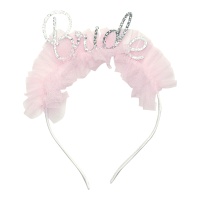 Diadema de novia con tul rosa