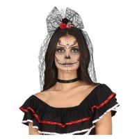 Diadema de forma de lazo con velo