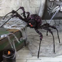 Araña de 43 x 36 cm negra y lila