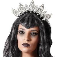 Diadema de calaveras blancas